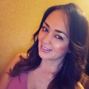 Meet your Posher, Yelenny maria